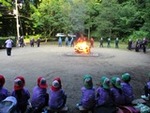 ６年６月１日キャンプファイヤー (7).JPG